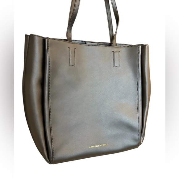 Danielle Nicole NWOT leather medium tote. Small interior stains manufacturer - Picture 1 of 14